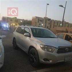 تۆیۆتا هایلاندەر